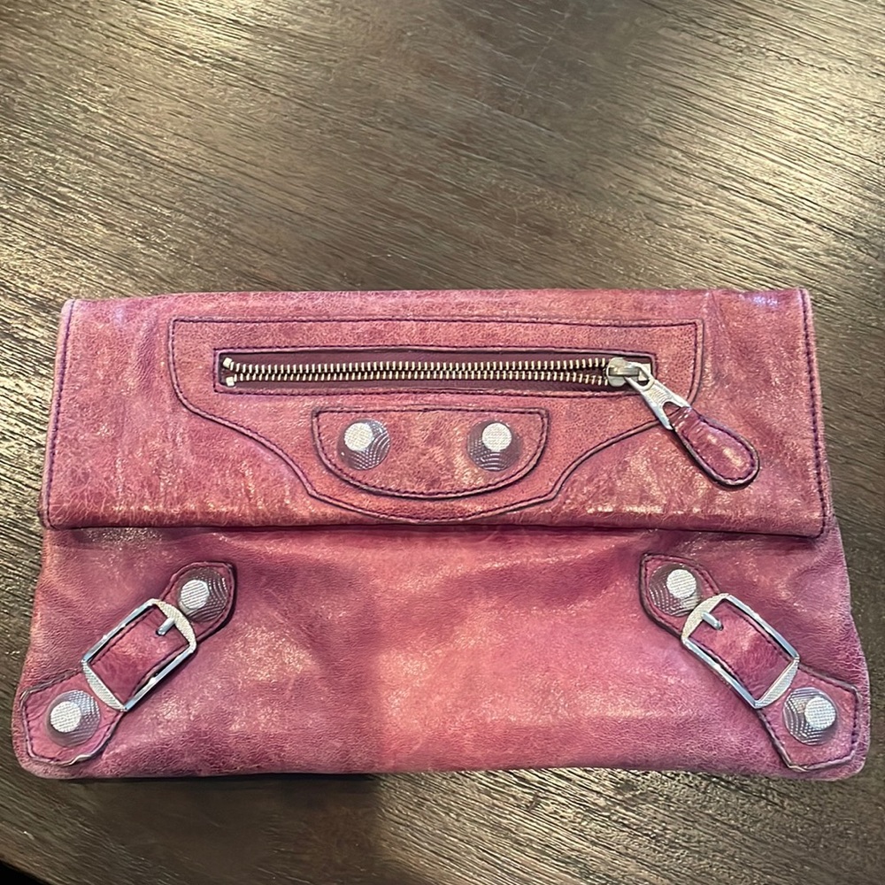 Balenciaga Agneau Classic Hardware Envelope Clutch
